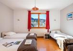 Hôtel Syam - Village vacances Chalet de la Haute-Joux-4