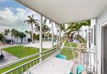 Location vacances  Parc national des Everglades - Beach townhouse with shared pool, tennis & marina - Ac, Wifi & snowbird-friendly-3