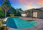 Location vacances Ellenton - Bradenton Retreat 4br 2ba Heated Pool Mini Golf-1