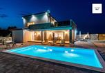 Location vacances Lišane Ostrovičke - Villa Grigia-1