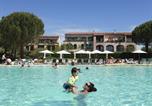 Location vacances  Bouches-du-Rhône - Pierre & Vacances Village Pont-Royal en Provence-1