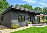 Location vacances  Den oever - 3 Bedroom Beautiful Home In Den Oever-1