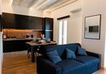Location vacances  Province de Monza et de la Brianza - Orelli House - Trilocal Superior - Bilocal Garden-1