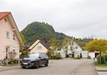 Location vacances Engen - Premium Ferienwohnung Dörr-2