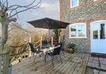 Location vacances Stibbard - Cobble Cottage-2