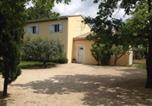 Location vacances Pernes-les-Fontaines - Maison en campagne 150m² au calme, sans vis-à-vis + piscine-1