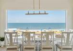 Location vacances Cambridge - Luxury home Beach Front-1