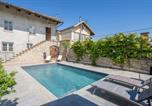 Location vacances Monforte d'Alba - Arpusè - Ca Renato Fenera apartment with pool and terrace-4