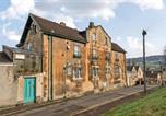Location vacances  Gare de Bath - Central 2-Bed Apartment Stunning Views-2