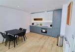 Location vacances Horley - Stylish 2 Bed Near Epsom-4