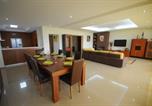 Location vacances Braga - Superb Esposende Villa 5 Bedrooms Villa Agobar Tennis Court-3