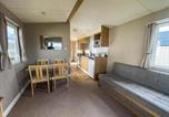 Hôtel Royaume-Uni - Homely 8 Berth Caravan At California Cliffs Near To Scratby Beach Ref 50067g-3