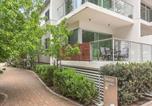 Location vacances  Granite Island - Breeze Beachfront Apartment-2