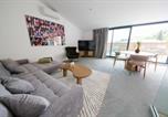 Location vacances Sète - Les Suites du Parc - Appartement d'exception au dernier étage avec une grande terrasse vue mer de 2 chambres face au parc Simone Veil à 2 minutes des halles-2