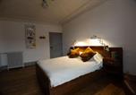 Location vacances  Côte-d'Or - Chambre des Meuniers-1