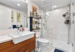 Location vacances Squamish - Cozy Family 2br w Rooftop Patio in North Van-3