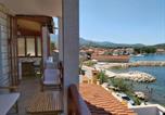 Location vacances Jelsa - Apartment Next to the sea-1
