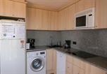 Location vacances Begur - 2 bedroom apartment in Begur center. Sea views, terrace and pool (Ref:H09)-1