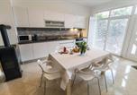Location vacances Dalmatie – Šibenik - House City Center with Garden-4