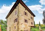 Location vacances Citerna - Rustic Charm with Modern Comforts, cleaning included-2
