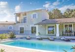 Location vacances Apt - 4 Bedroom Awesome Home In Apt-1