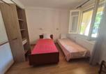 Location vacances Ortaffa - Villa climatisée avec grand jardin, animaux admis - Fr-1-776-138-4
