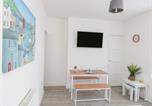 Location vacances Trearddur - Port Apartment 2-2