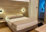 Location vacances Monfero - Miramar Suites-1