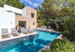 Location vacances Santa Eulària des Riu - Villa Higueras-1