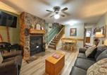 Location vacances Taos - Valley Condo 112 - Creekside - Wifi - Pet Friendly - Hot Tub - Fireplace - Washer - Dryer - Playground-1