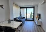 Location vacances Llançà - Magnífico apartamento en Llançà con terraza, se aceptan mascotas y aparcamiento - Es-170-5-3