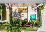 Location vacances Byron Bay - Clique 2 - moments from Main Beach with pool-3
