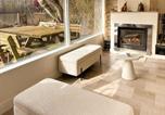Location vacances Tongres - Charming chalet with Pond in Kortessem-3
