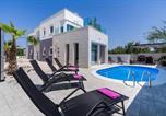 Location vacances Nin - Lovely Home In Zaton With Private Swimming Pool, Can Be Inside Or Outside-1