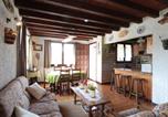 Location vacances Arâches-la-Frasse - Chalet cosy 2 chambres pour 6 pers. avec garage, proche station et navette à 150m - Fr-1-572-162-2