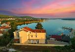 Location vacances  île de Pašman - Apartment Kraj 3460e-1