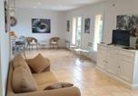 Location vacances Aups - Superbe villa entourée d'oliviers proche du village d'Aups - Fr-1-822-7-3