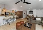 Location vacances Fredericksburg - Porch & Pour - Hot Tub & Fire Pit-2