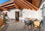 Location vacances Castelrotto - Residence Skutial Santner Deluxe-2