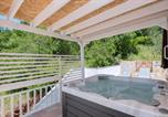 Location vacances Imotski - Pet Friendly Home In Zmijavci With Jacuzzi-2