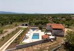 Location vacances Parc National Krka - Villa Waterfall Krka-3