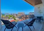 Location vacances  Mexique - Chic Condo with Scenic Views, Pool and Gym-1