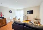 Location vacances  Gare de Swansea - Meridian Bay - 1 Bedroom Apt - Swansea-1