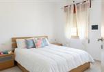 Location vacances  Province de Crotone - Strongoli Beach Apartment-3