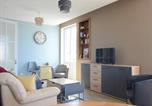 Location vacances Evian-les-Bains - Spacieux appartement à Évian-les-Bains avec balcon et garage - Fr-1-498-48-1