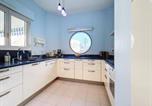Location vacances La Ciotat - Appartement climatisé avec parking, 2 chambres à La Ciotat - Fr-1-770-65-4