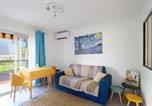 Location vacances Cagnes-sur-Mer - Cros de Cagnes 2 pièces - det001-2