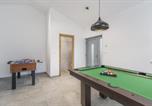 Location vacances Raša - Villa Aurelia near Labin for 9 persons with heated 60 m2 pool, wellness & kids playground-2