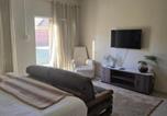 Location vacances Boksburg - Guesthouse 71 King Size Guest Room-2