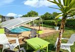 Location vacances Locmaria-Plouzané - Villa avec Piscine - Vue Mer - Plougonvelin-1